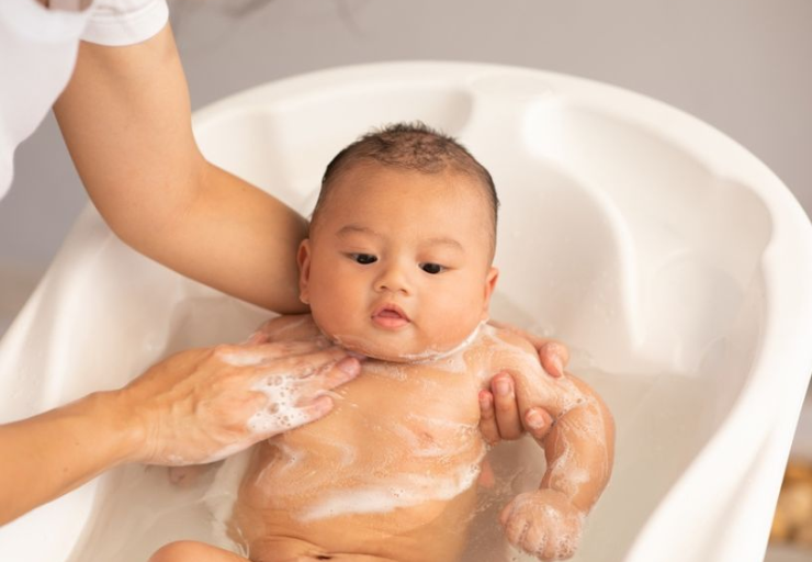 How to Save Money on Baby Products Through Kidsy